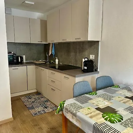 D'herens ברויל-קרוויניה